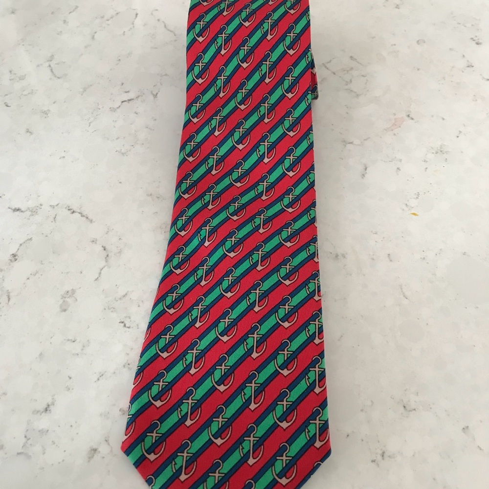 Hermès tie excellent condition.